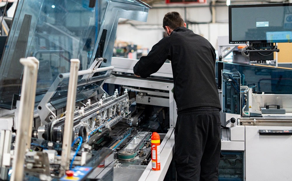 Datagraphic production equipment